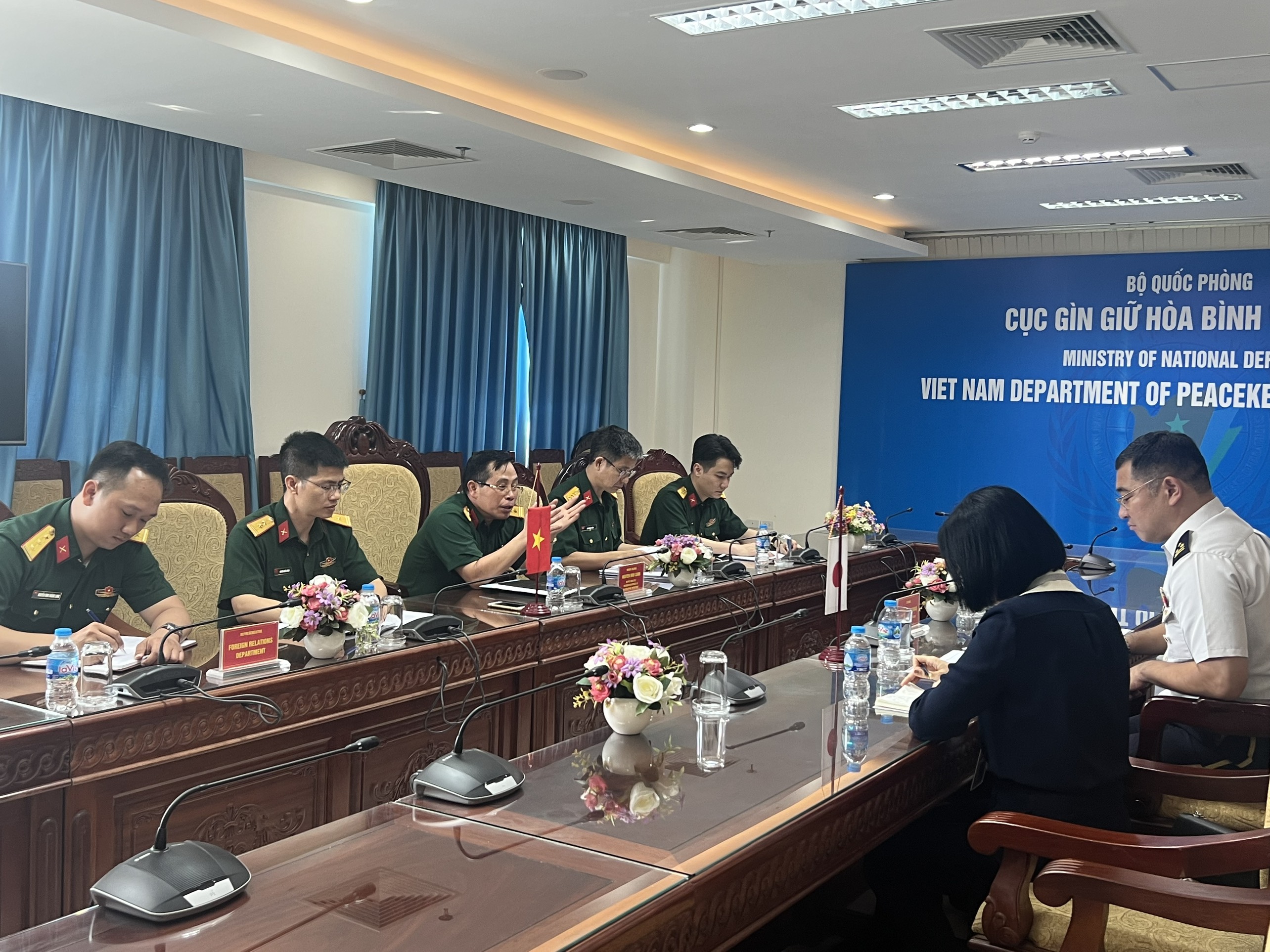 /UploadStore/admin/230601 lam viec vs NB/1.jpg